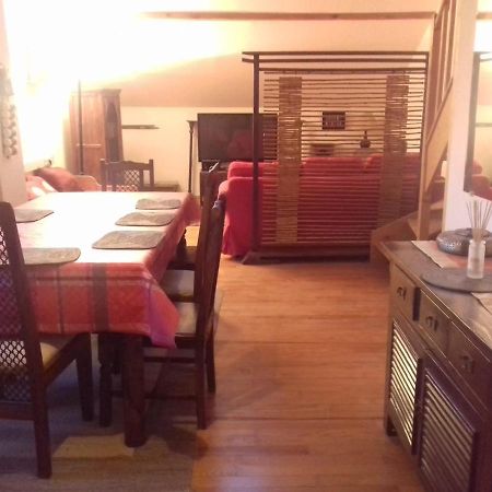 Appartement En Loft 50M2 Dans Maison Avec Chambre En Mezzanine Et Canapes Lits Dans Salon Saint-Pierre-de-Chartreuse Exteriör bild